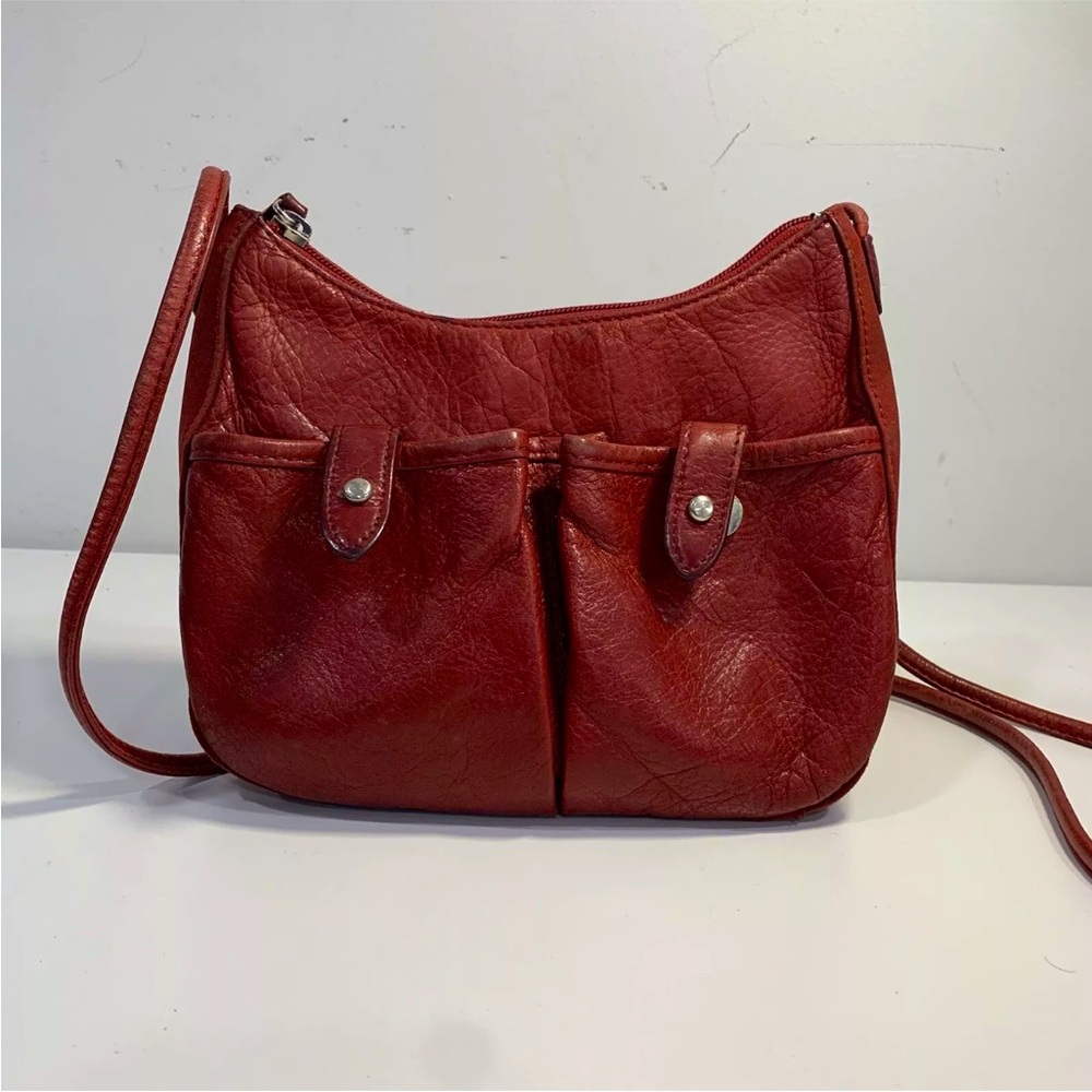 Fossil Red Morgan Pebbled Leather Zip Up Crossbody Shoulder Bag Purse Pockets - Picture 1 of 12